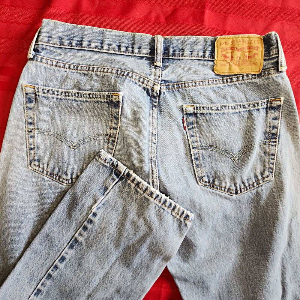 Vtg Levis 505 Light Wash Jeans Mens Denim Straight Leg Red Tab Made USA 90s Y2K